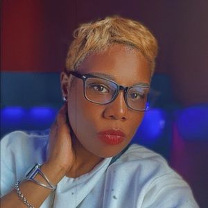 Meet your Posher, Tameka